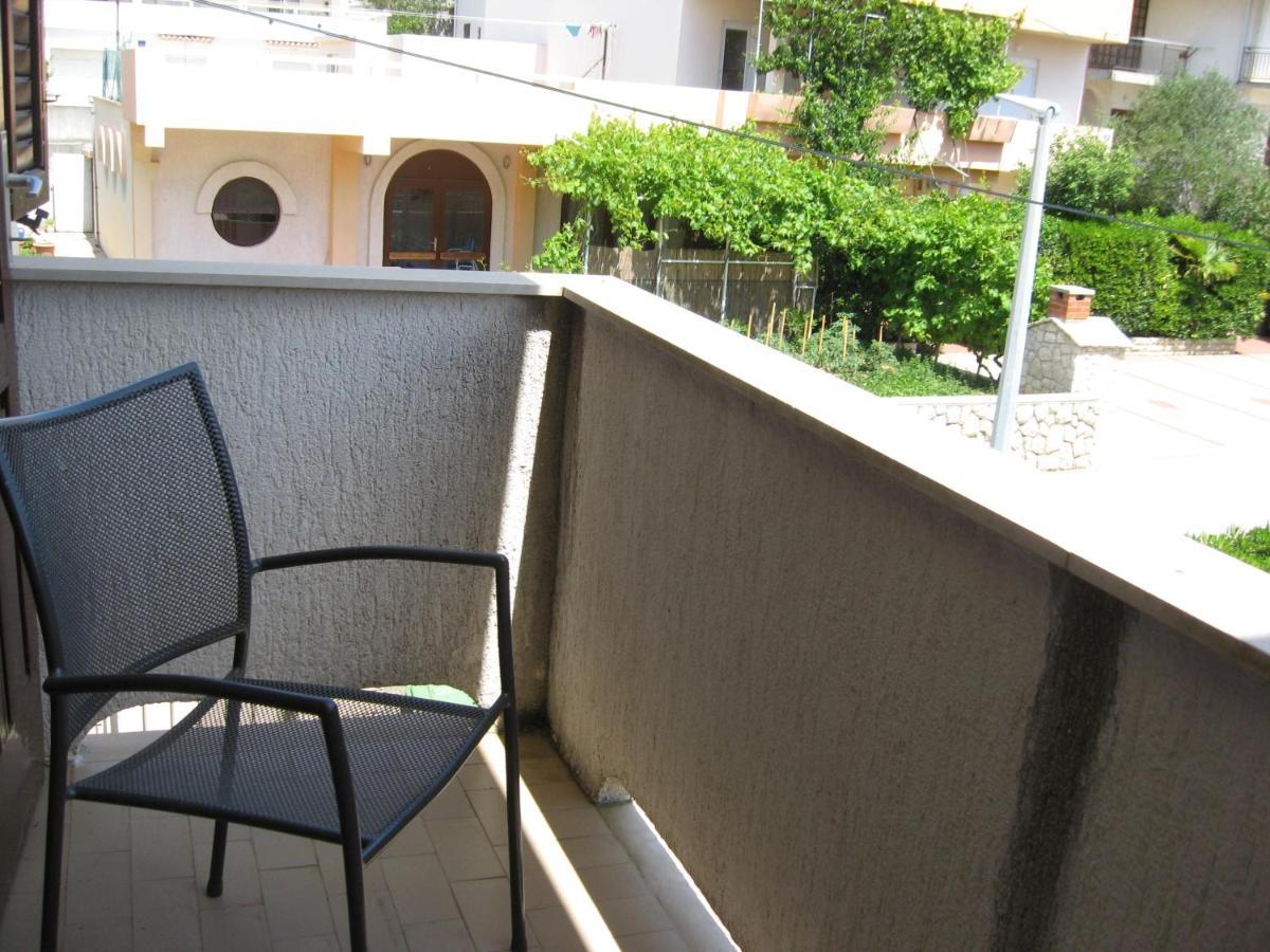 Apartments With A Parking Space Novalja, Pag - 6552 Exteriör bild
