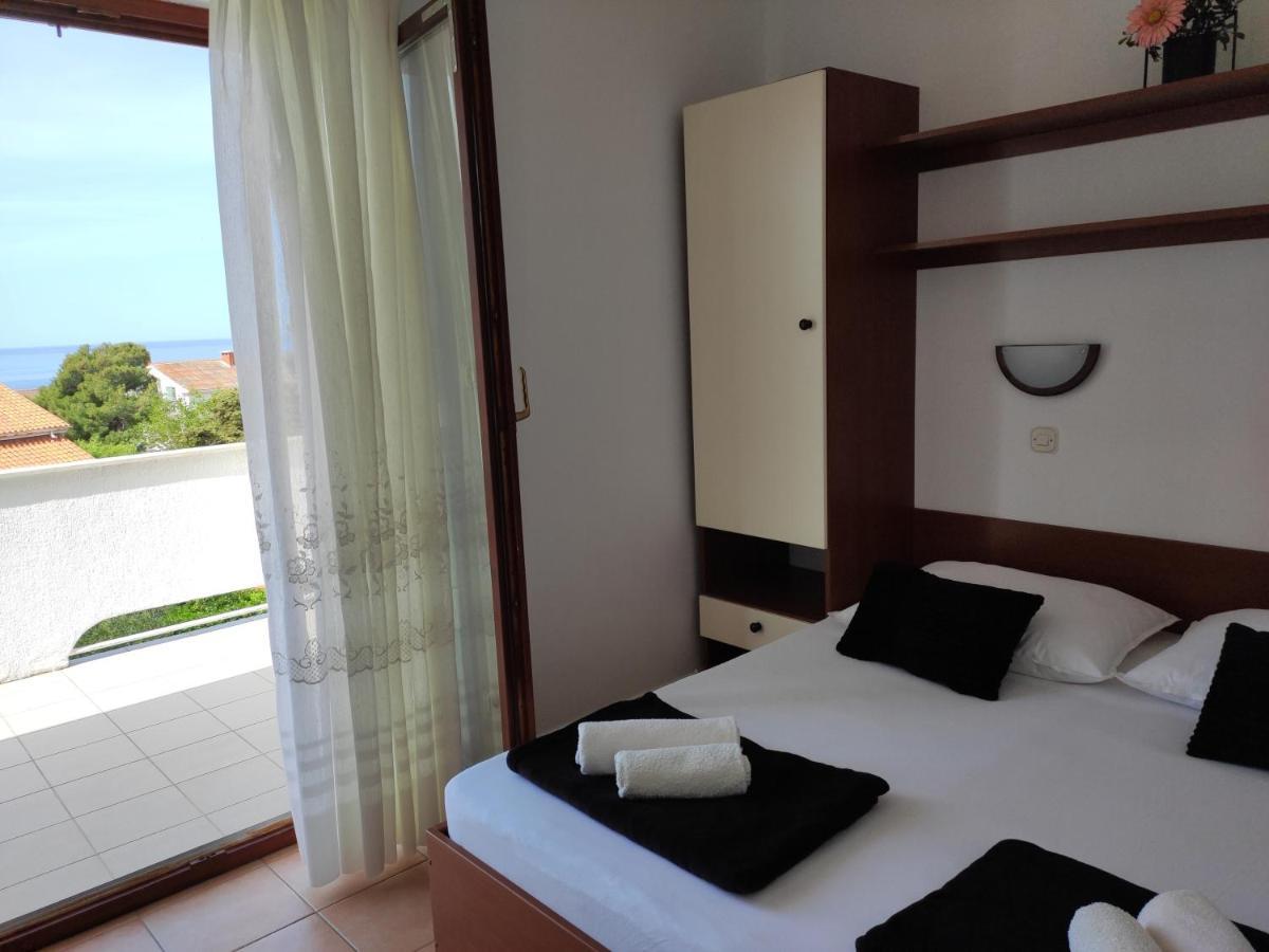 Apartments With A Parking Space Novalja, Pag - 6552 Exteriör bild