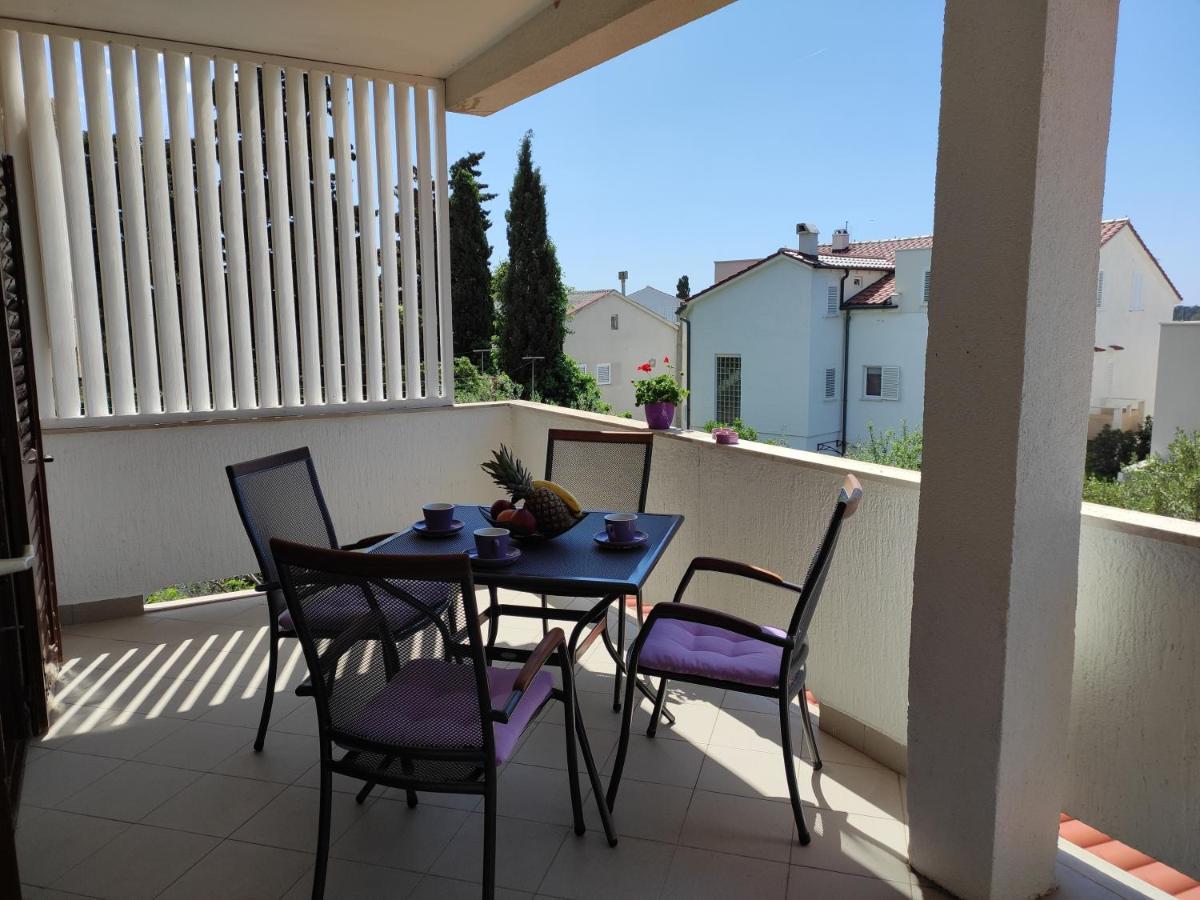 Apartments With A Parking Space Novalja, Pag - 6552 Exteriör bild